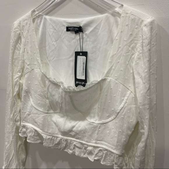 Nasty Gal Cupped Square Neck Ruffle Hem Blouse in White Size 6 New - Picture 7 of 12
